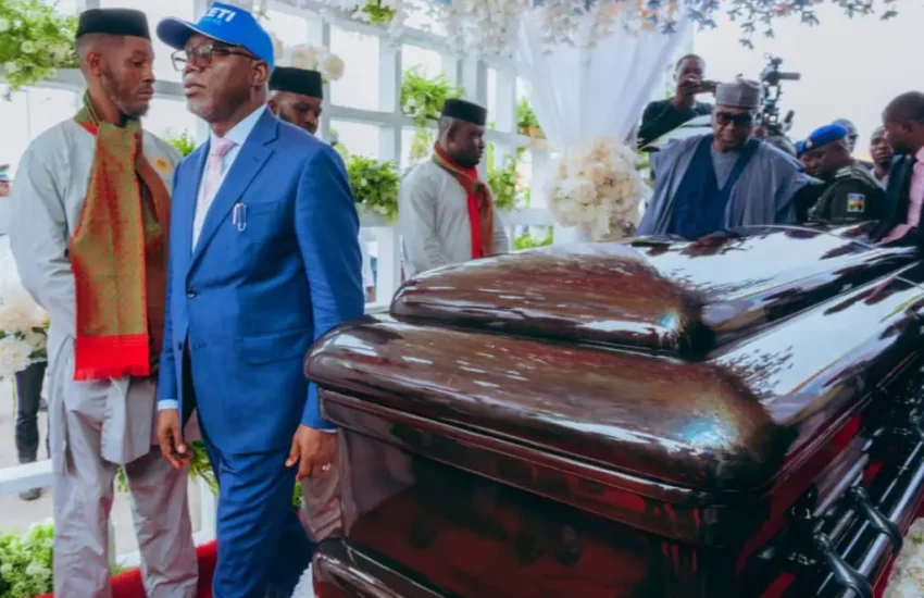 At Akeredolu's funeral Aiyedatiwa praises the late leader for fortifying the Ondo judiciary